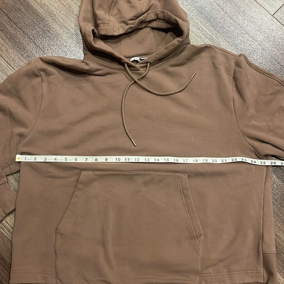 Athleta Sweatshirt - Picture 5 of 8